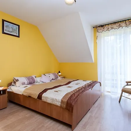 Ula Kwatera prywatna *